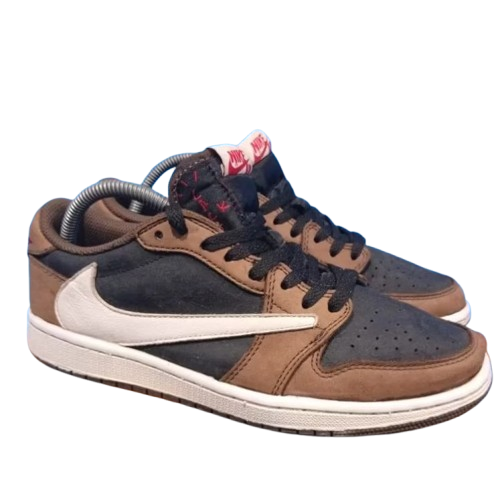 Nike  Sneakers