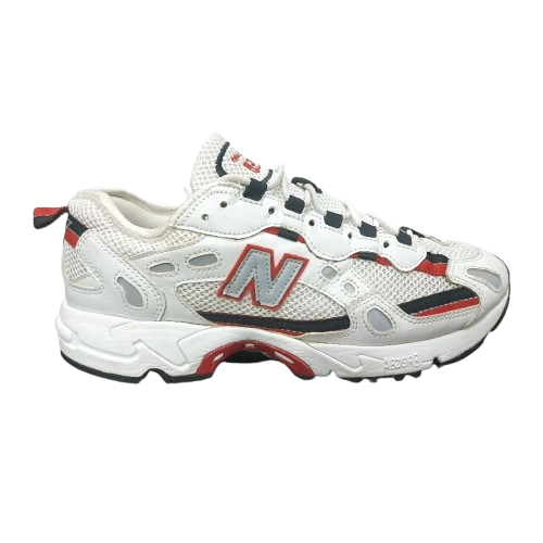 New Balance Series 827