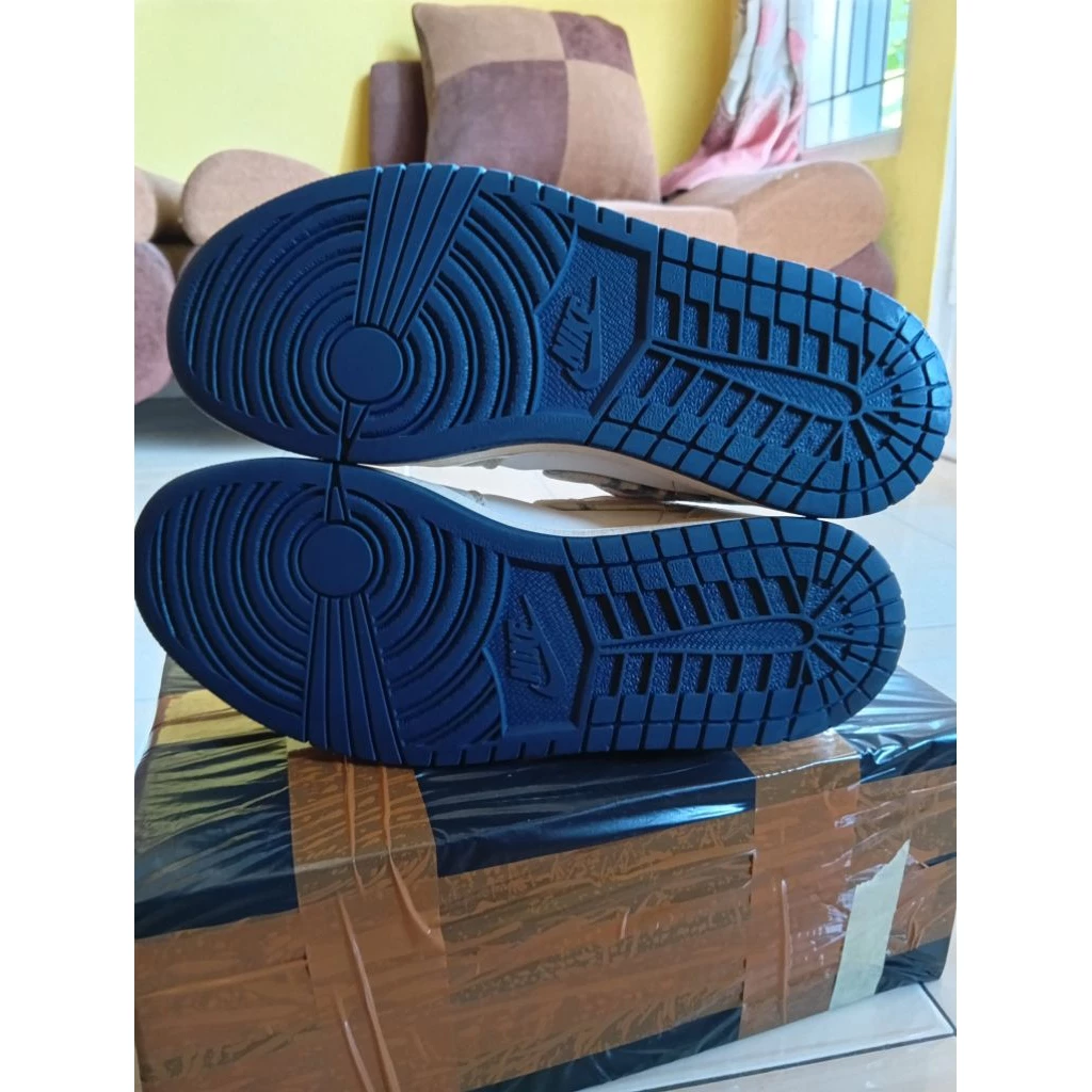 Nike Blue White