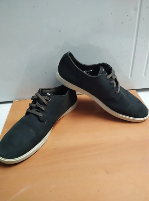 Vantela Formal
